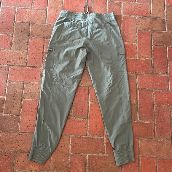 The North Face Women's Green Pants - Picture 3 of 6